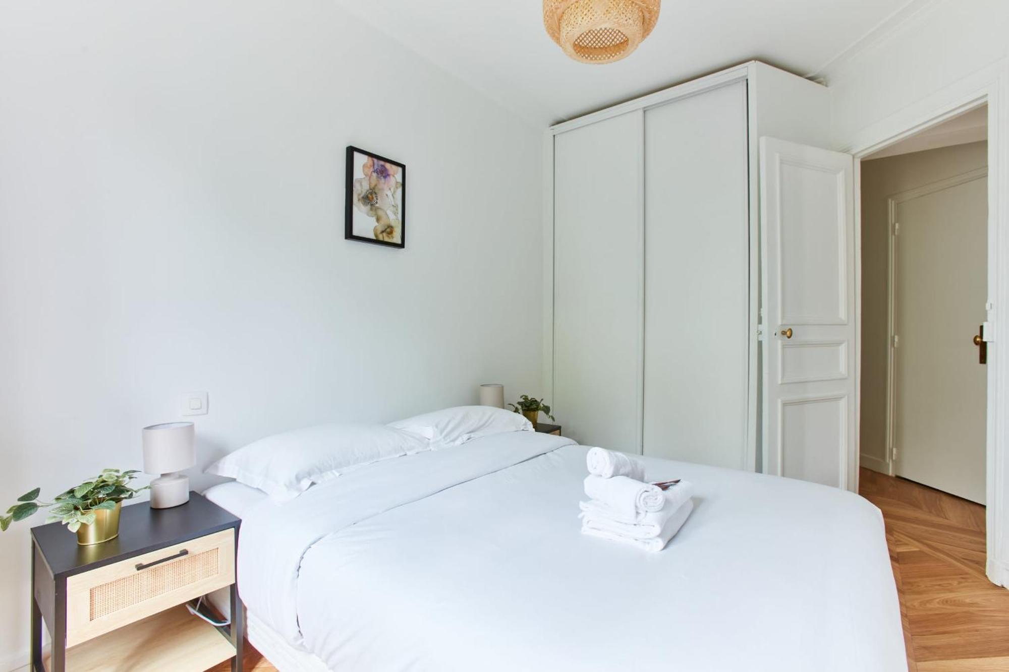 Montmartre - 1Br - Cityapartmentstay Paris Exteriör bild