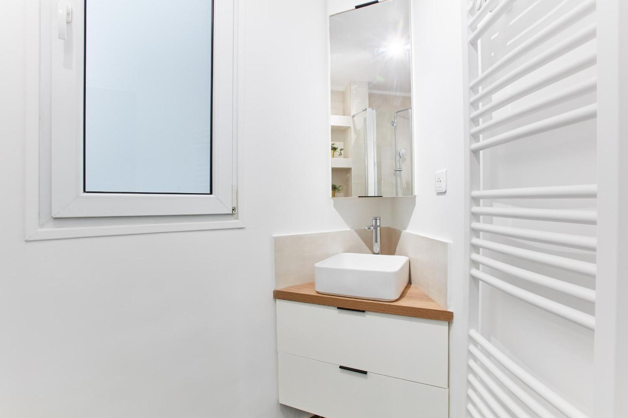 Montmartre - 1Br - Cityapartmentstay Paris Exteriör bild